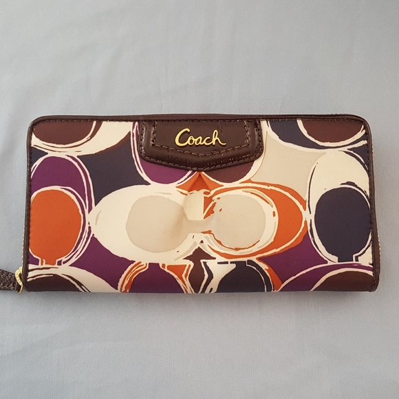 Coach Handbags - Coach Ashley Multicolor Scarf Print Wallet